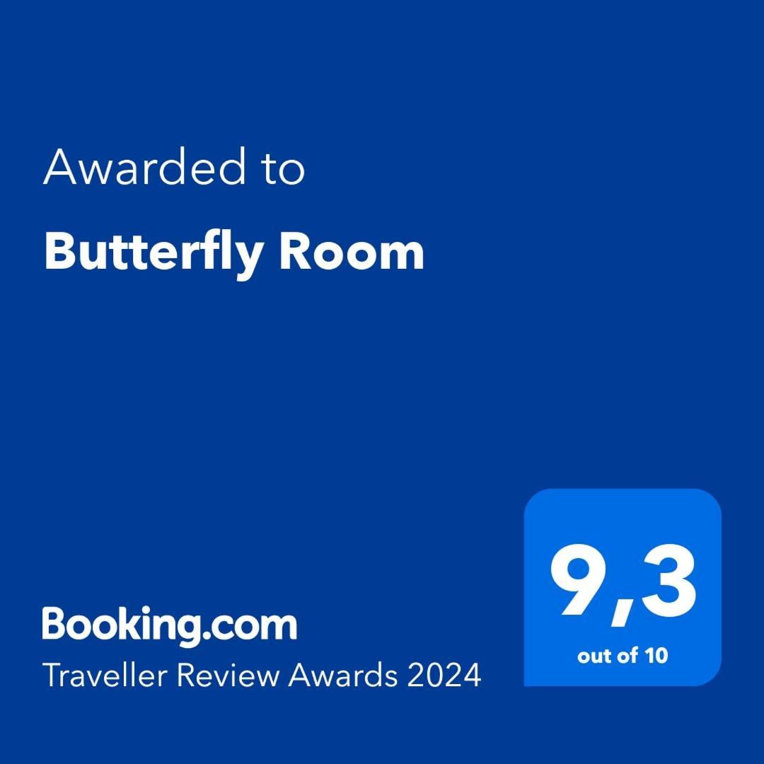 Scordia Butterfly Room מראה חיצוני תמונה